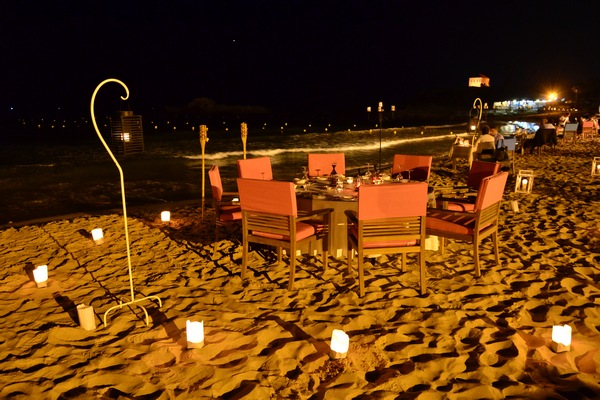 Romantic Beach Dinner at Edde Sands